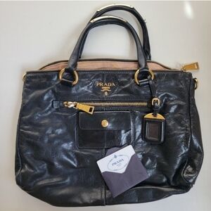 EUC PRADA VITELLO SHINE TOTE Black Gold Nero Calfskin Tote Hand Bag Purse Satche